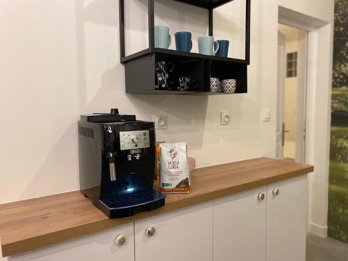 La Maison D'Angelique - Colocation Hoteliere A 150M Gare Tgv- Grande Cuisine Equipee & Salon - Fibre - Netflix Niort Eksteriør billede