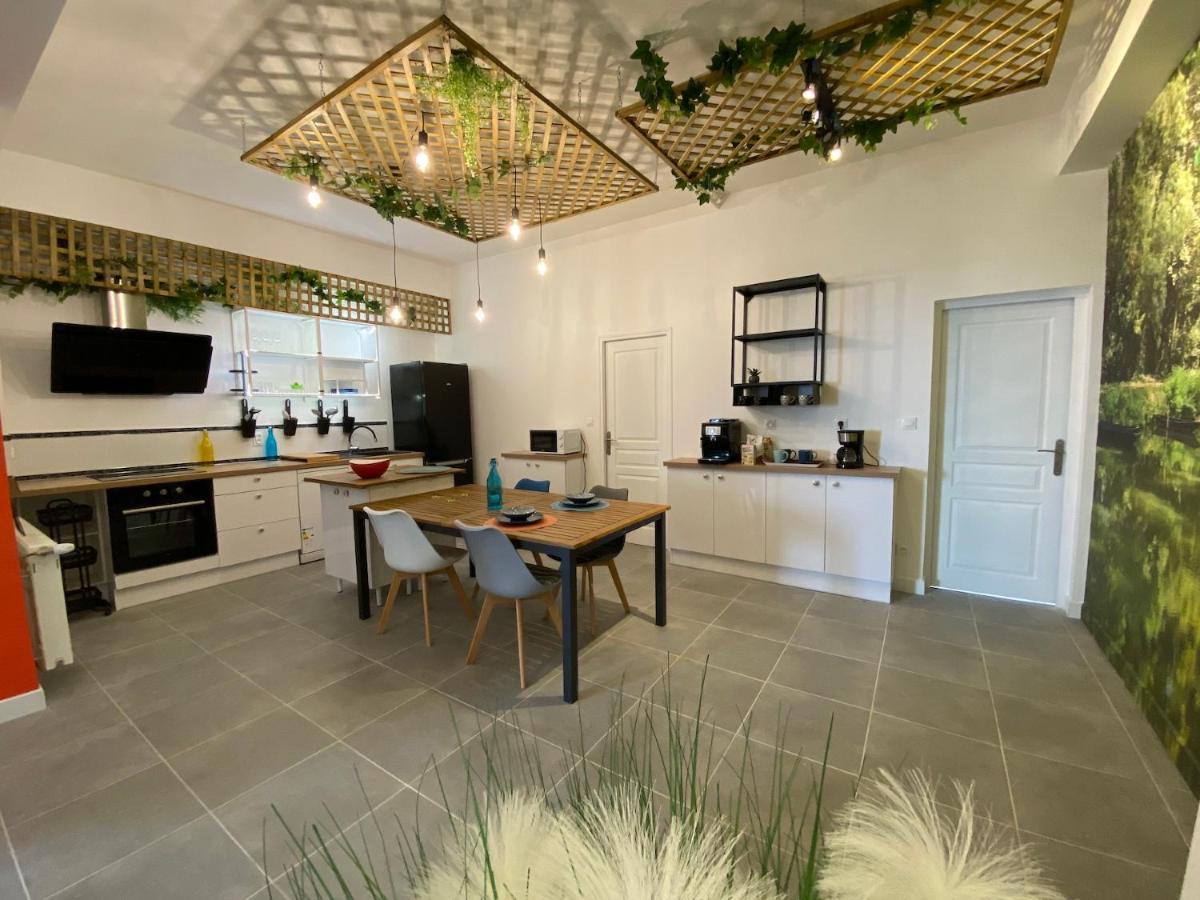La Maison D'Angelique - Colocation Hoteliere A 150M Gare Tgv- Grande Cuisine Equipee & Salon - Fibre - Netflix Niort Eksteriør billede